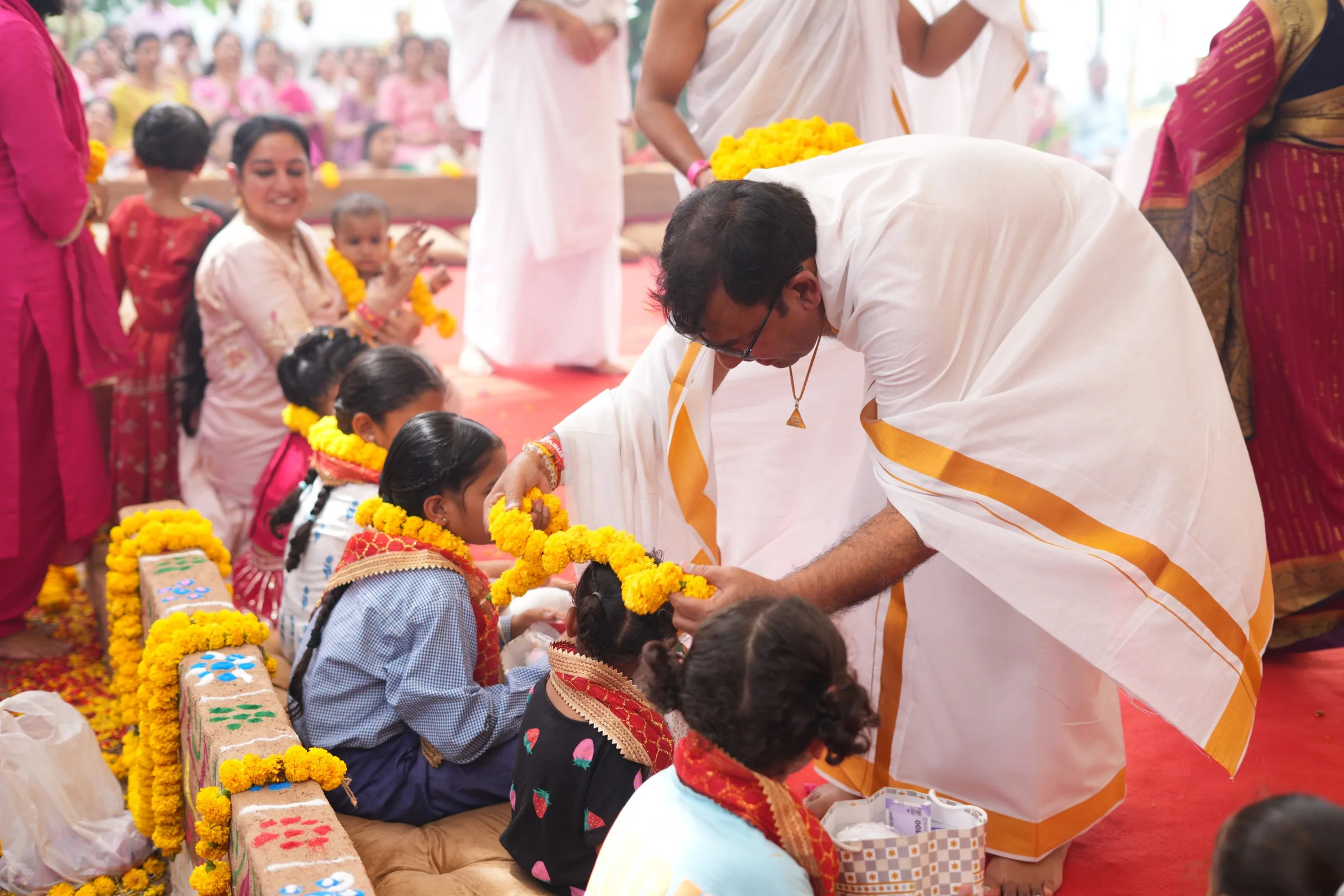 Smiling moments at Harivan